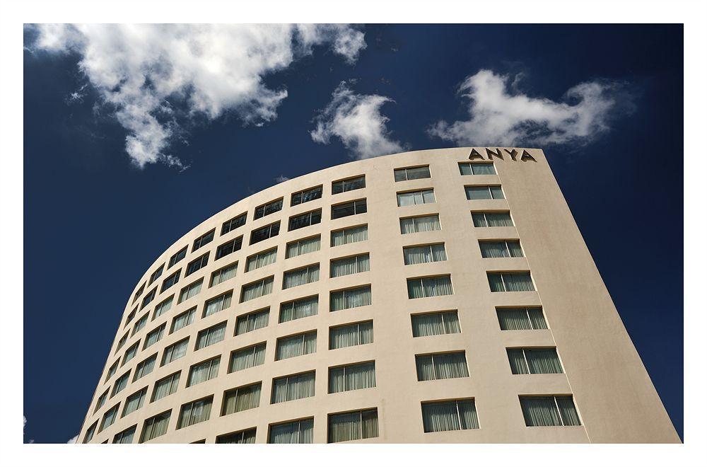 The Anya Hotel-Golf Course Road Gurgáon Kültér fotó