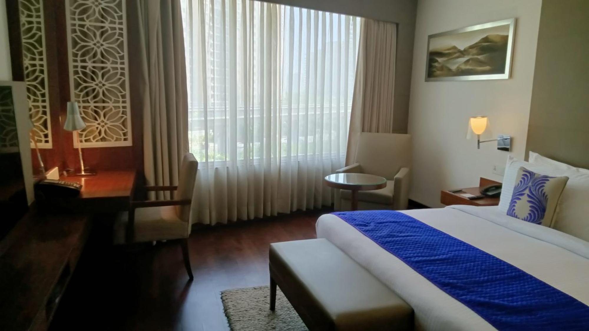 The Anya Hotel-Golf Course Road Gurgáon Kültér fotó